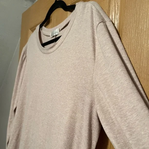 Cream Colored Lace Hem Tunic - Picture 6 of 9